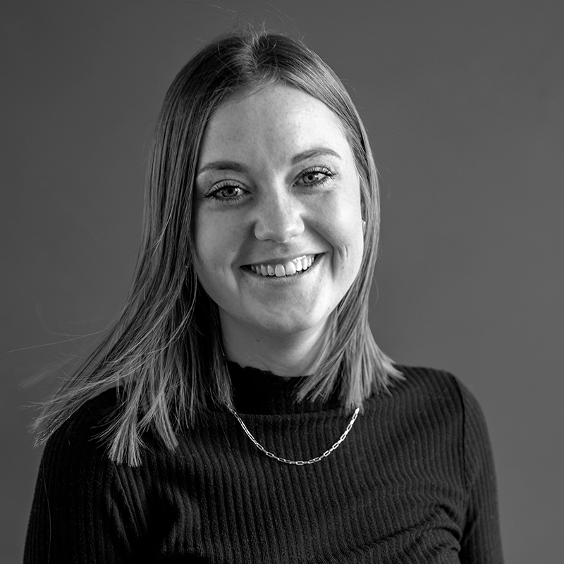 Ein Portraitfoto von Lena Reinhard.