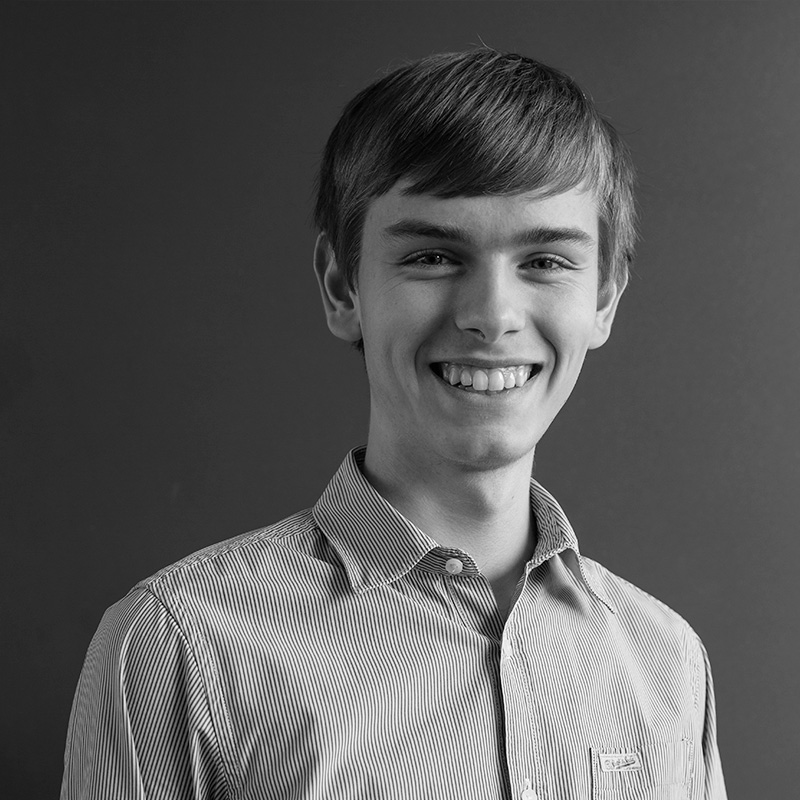 Ein Portraitfoto von Manuel.