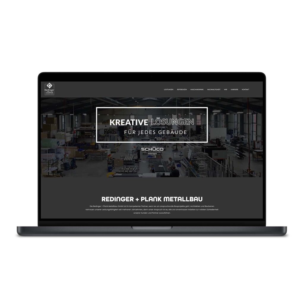 Die Startseite von Metallbau Redinger auf einem Laptop.